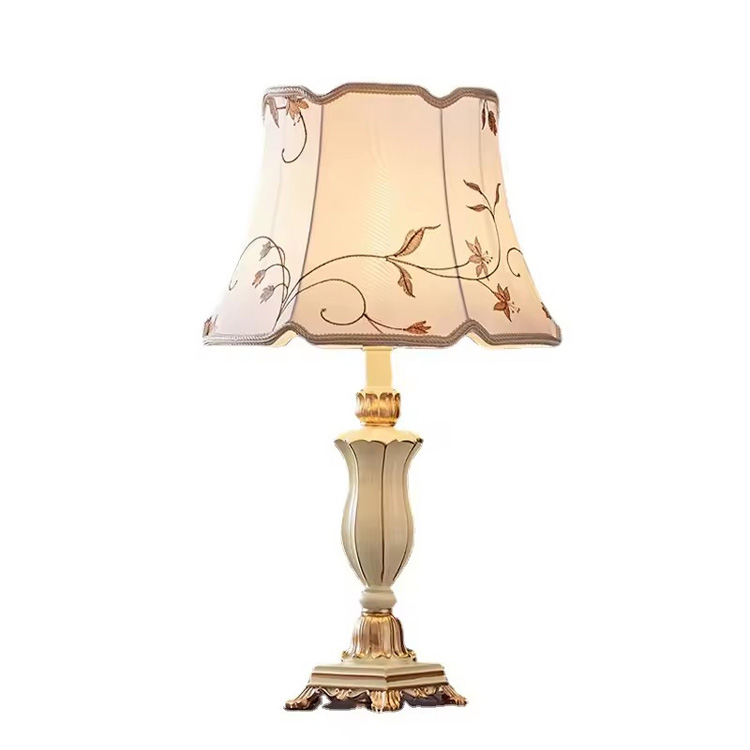Dotyková noční lampa v evropském stylu