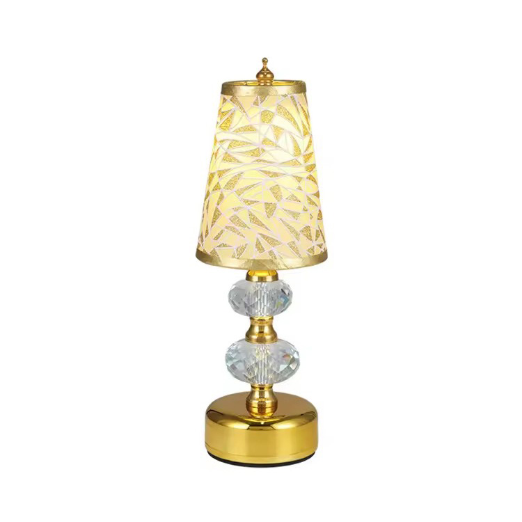 Prodejní dekorativní dobíjecí LED zlatá stolní lampa
