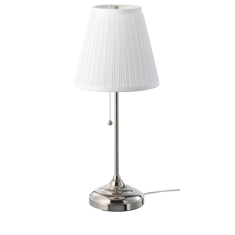 Vnitřní kovová stolní lampa do ložnice s nastavitelnou ložnicí a stříbrným zlatem