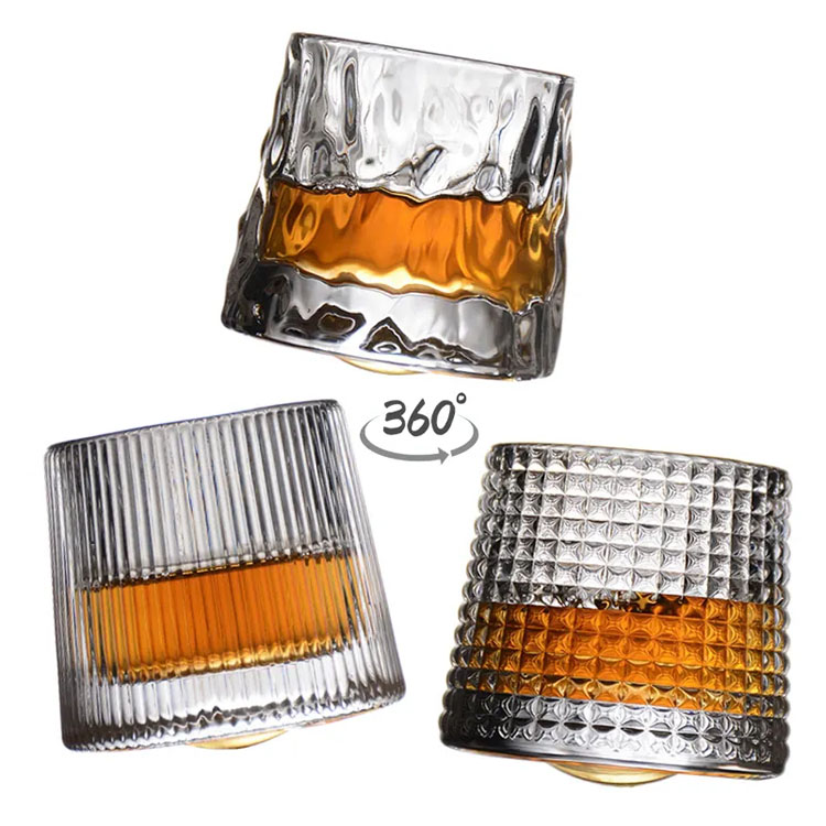 Staromódní brýle whisky brýle skály barové sklo