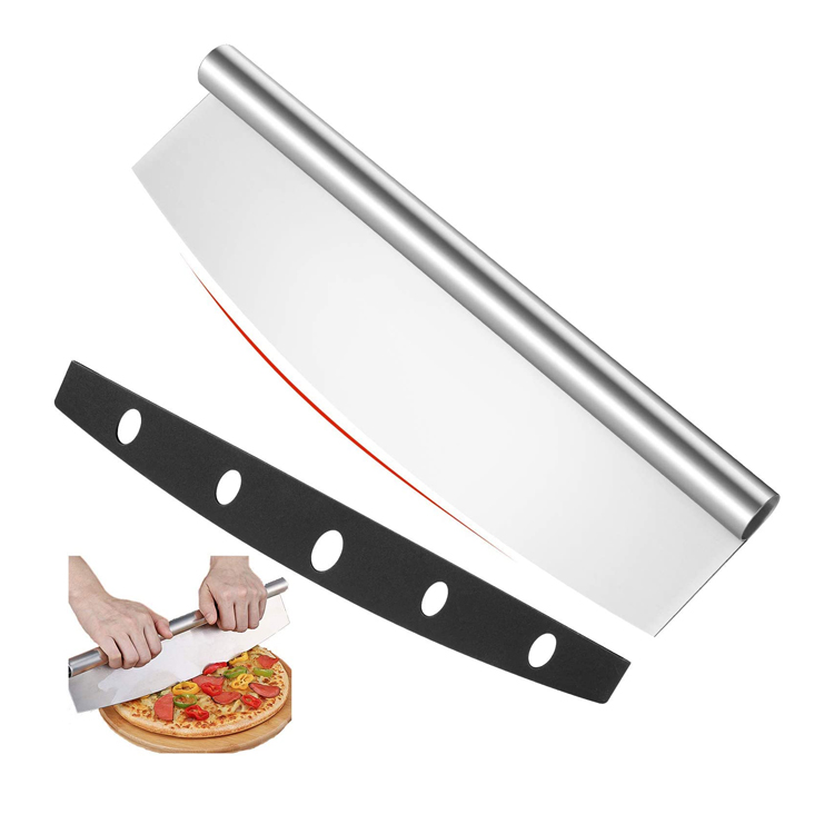 Kráječ na pizzu z nerezové oceli s ochranným krytem