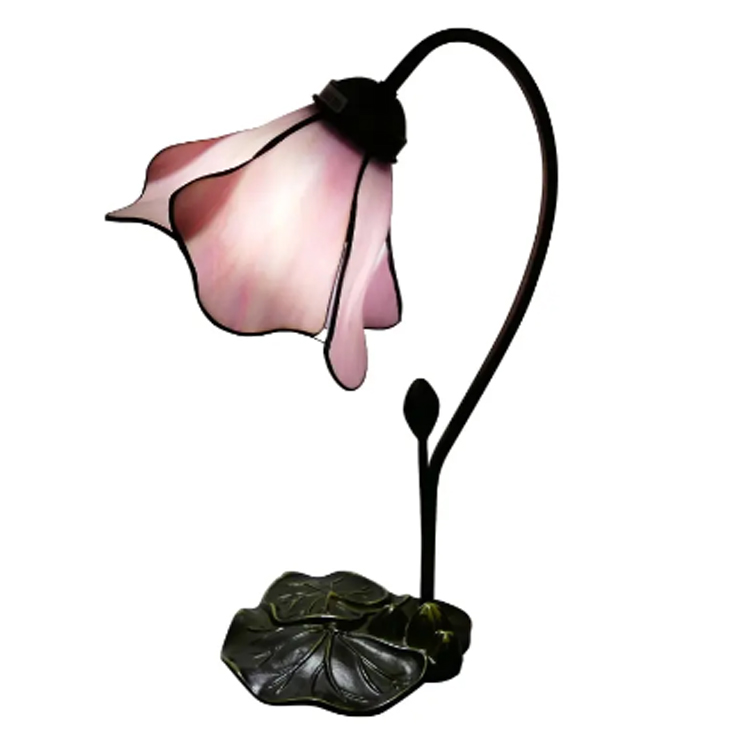 Růžová elektrická stolní lampa na čtení ve stylu Tiffany