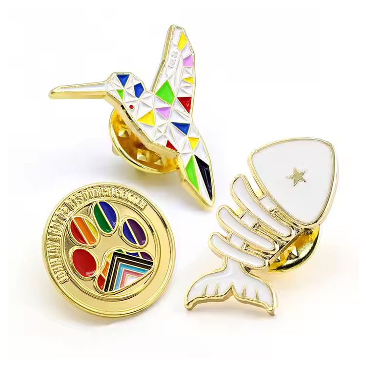 Velkoobchod vlastní Kpop Anime Metal Crafts Glitter Pearl Enamel